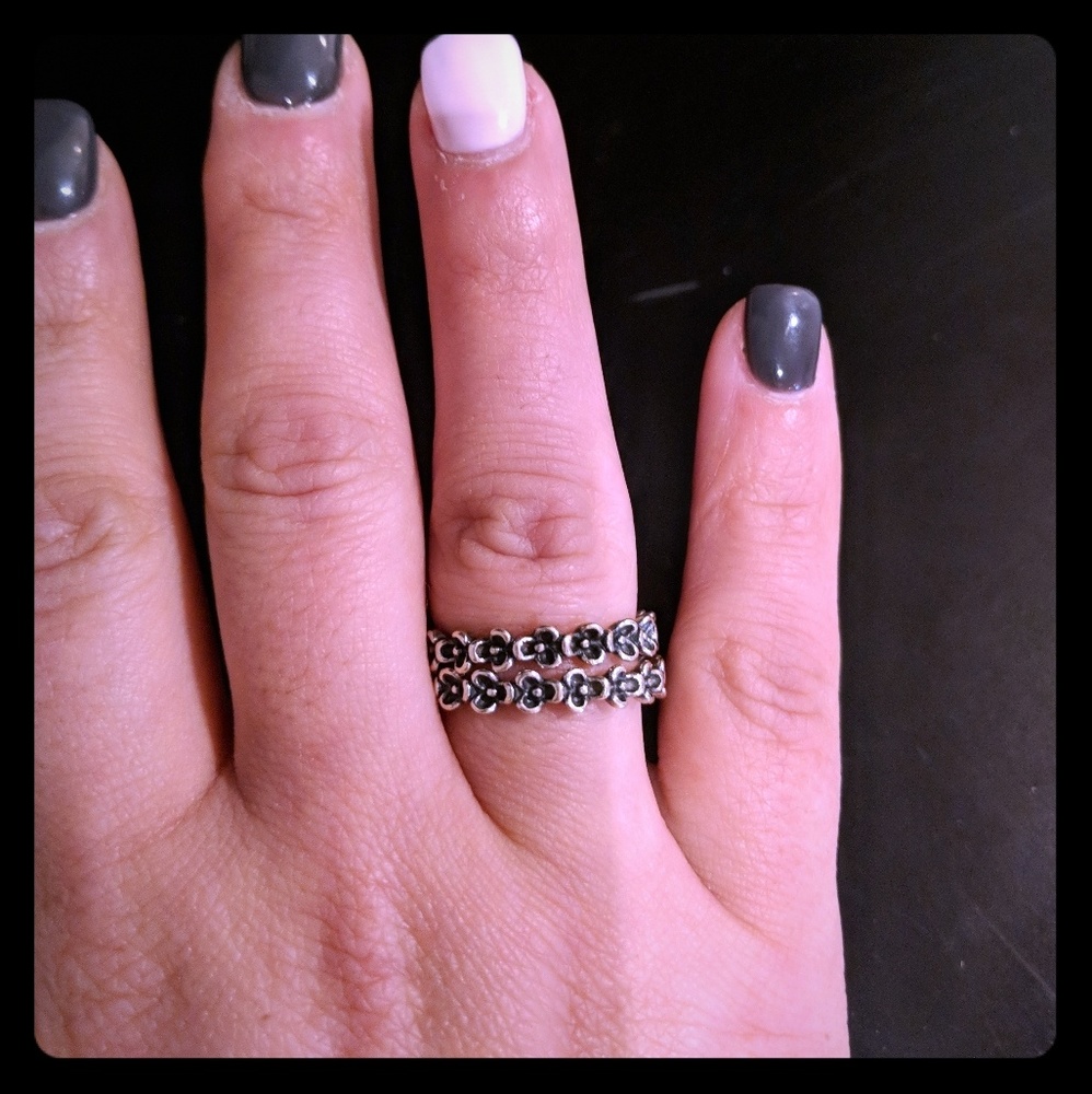 SOLD!!!!Authentic Pandora Flower bands